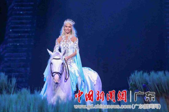 回忆过往对与错 记下来时成与果 校园安全喜过年 迎接美好明天