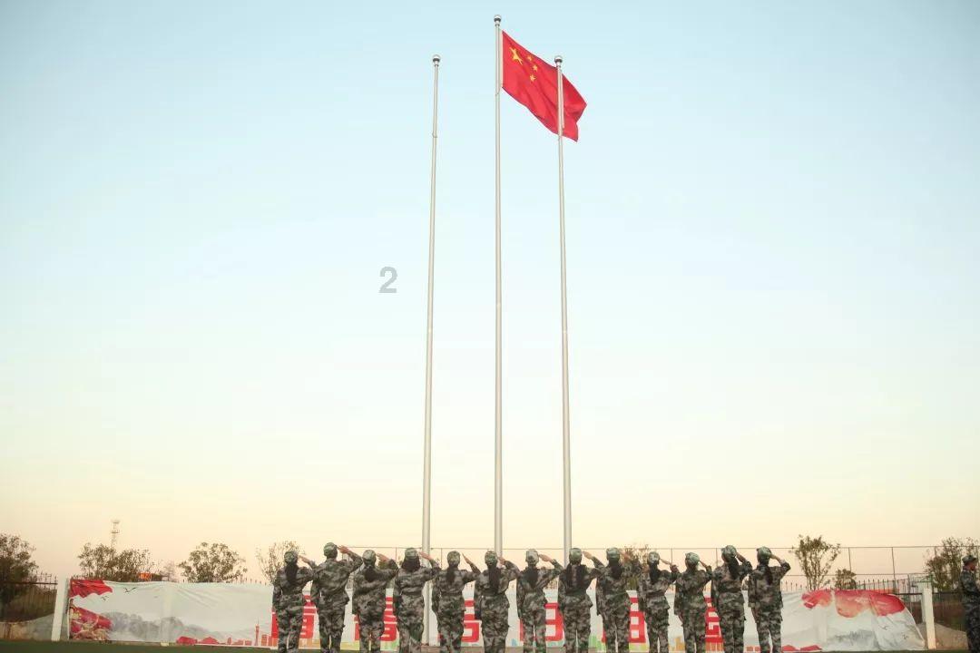 罗体:安吉利诺已经抵达罗马机场,随即前往医院接受体检